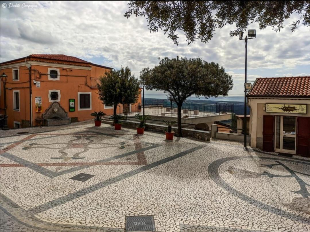 Bed and Breakfast La Rocca Dei Borboni Santa Domenica Talao Exterior foto