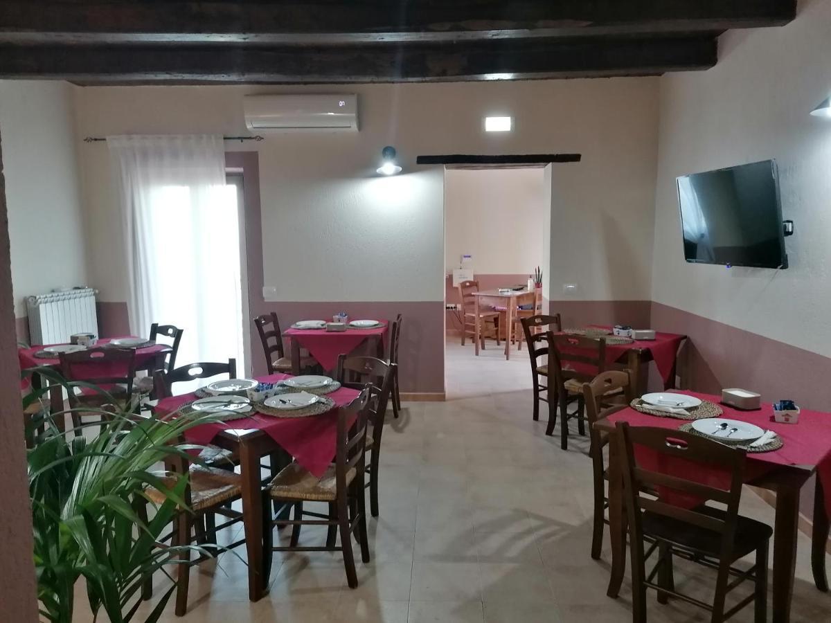 Bed and Breakfast La Rocca Dei Borboni Santa Domenica Talao Exterior foto